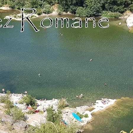 Bienvenue Chez Romane 펜션